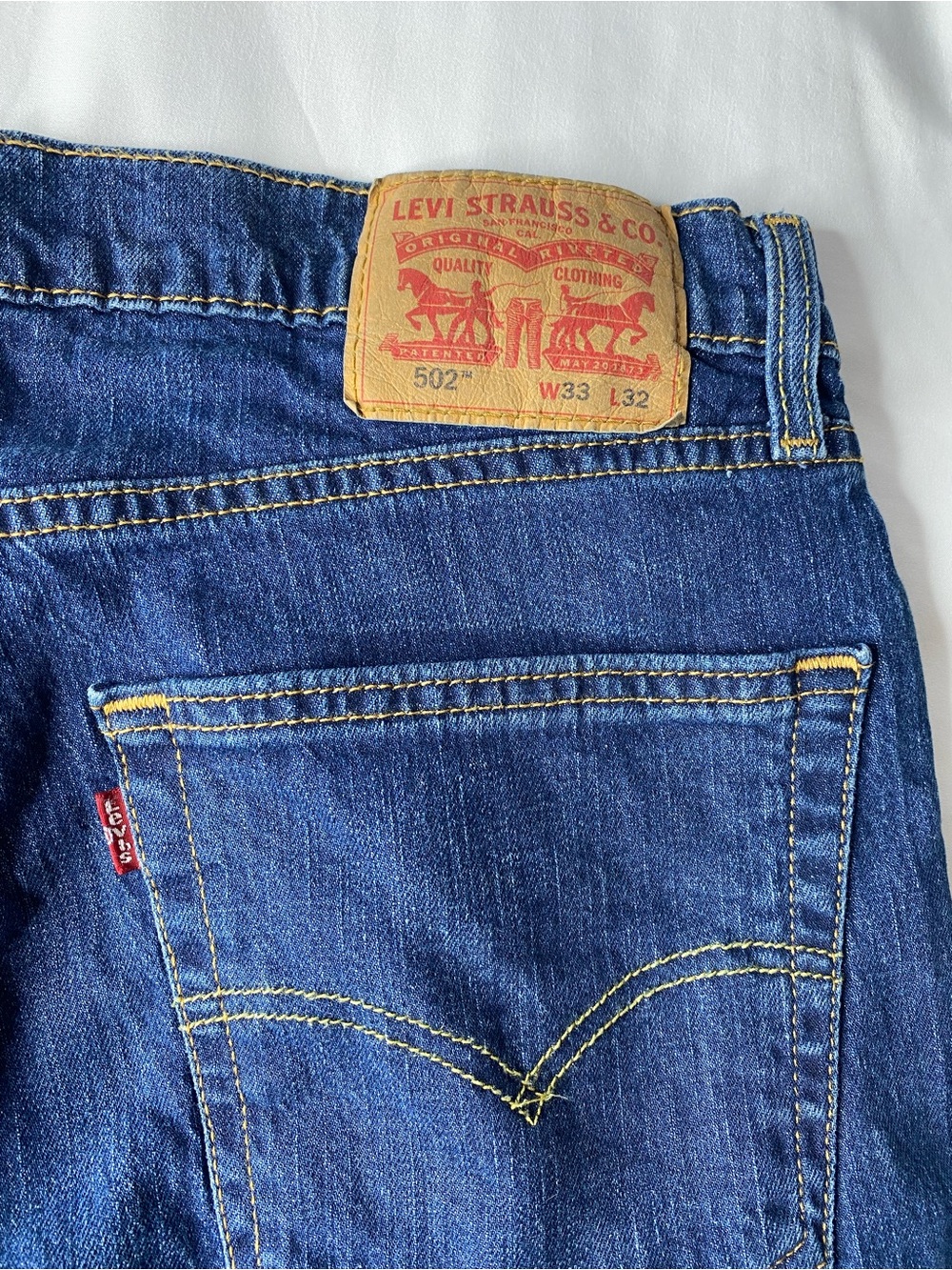 Levi's 502 Regular Taper Straight Leg Jeans Men's 33x32 Blue WaterLess